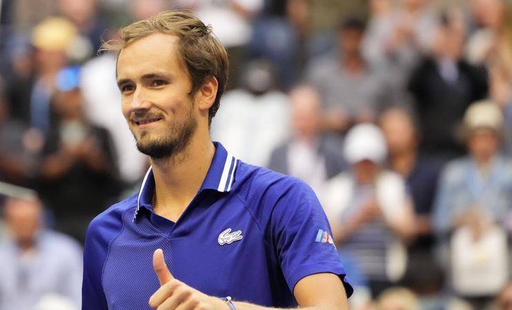 开云体育中国-蒙特卡洛大师赛轻取美网，梅德韦杰夫扛起全队  第2张