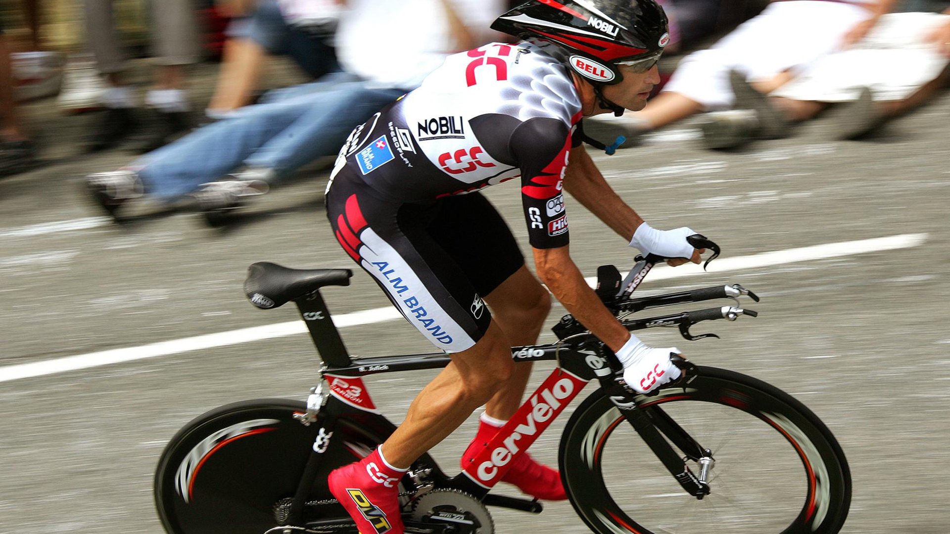 开云体育世界杯-王者速胜，米切尔关键先生本色，骑士新王加冕之战