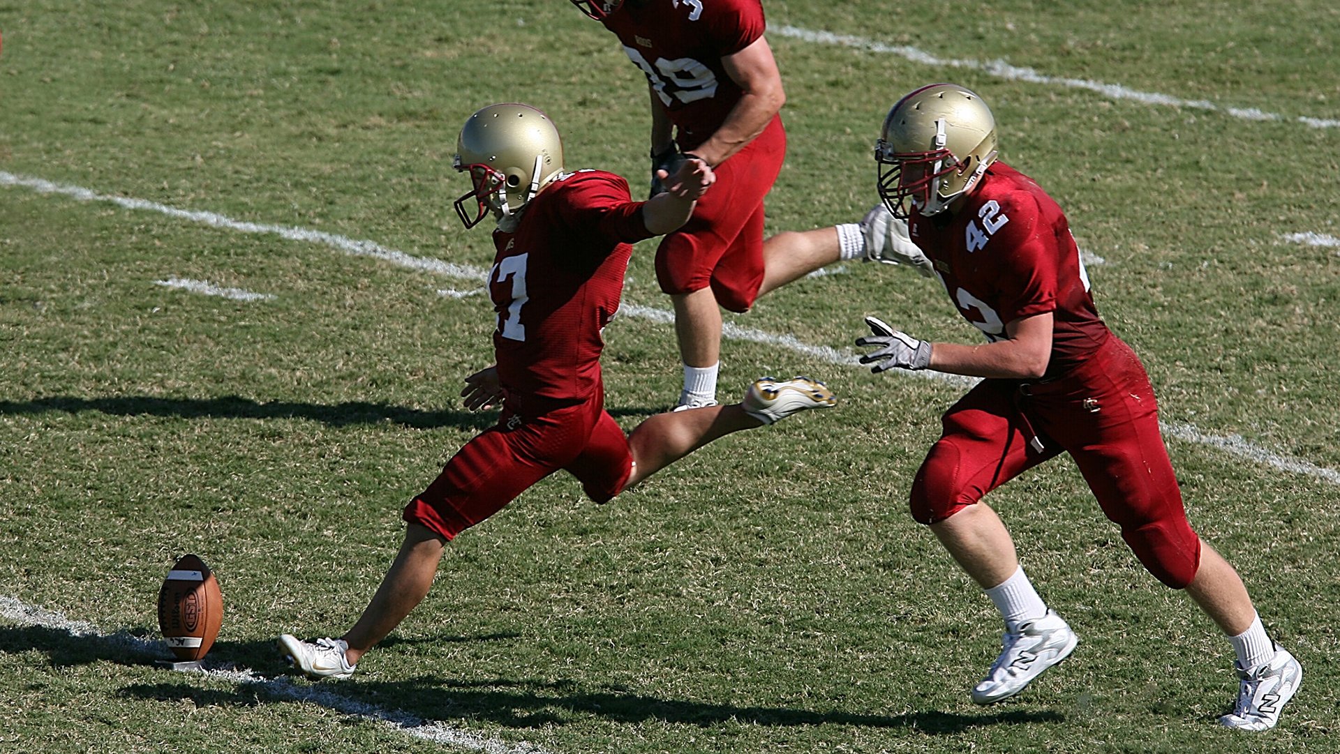开云体育中国-太阳决胜局，当篮球的终场哨在F1赛道上吹响